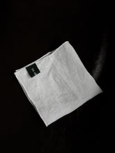 Load image into Gallery viewer, Classic Linen Pocket Square